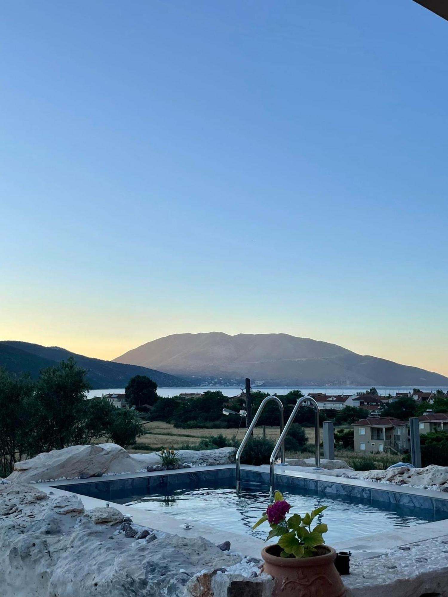 Villa Averto Sami  Buitenkant foto