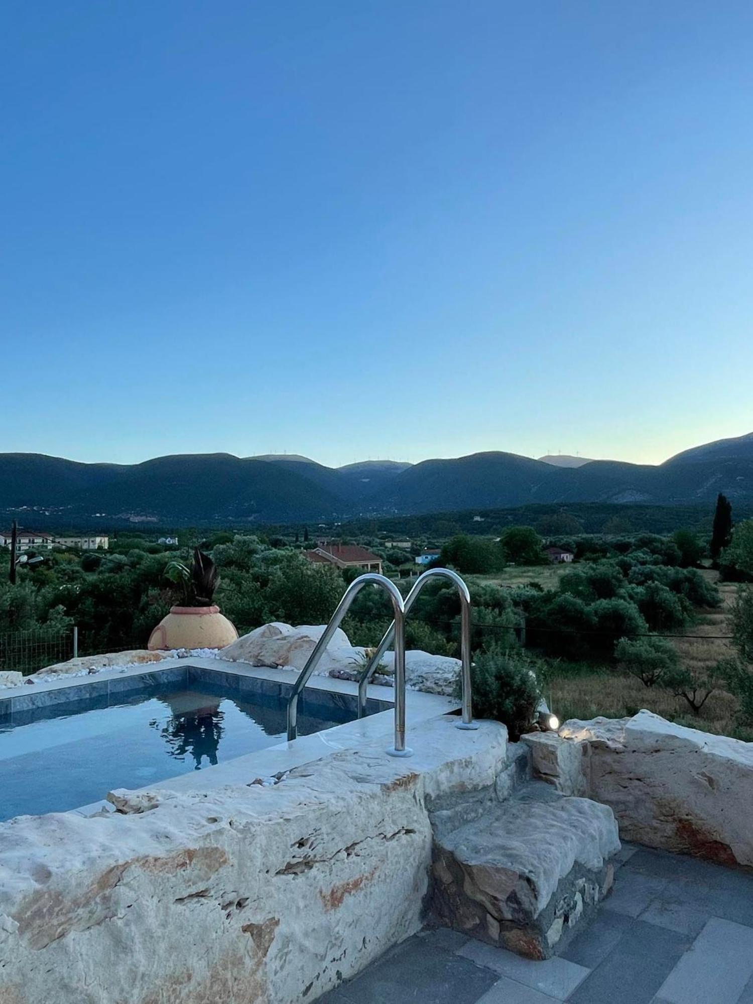 Villa Averto Sami  Kamer foto