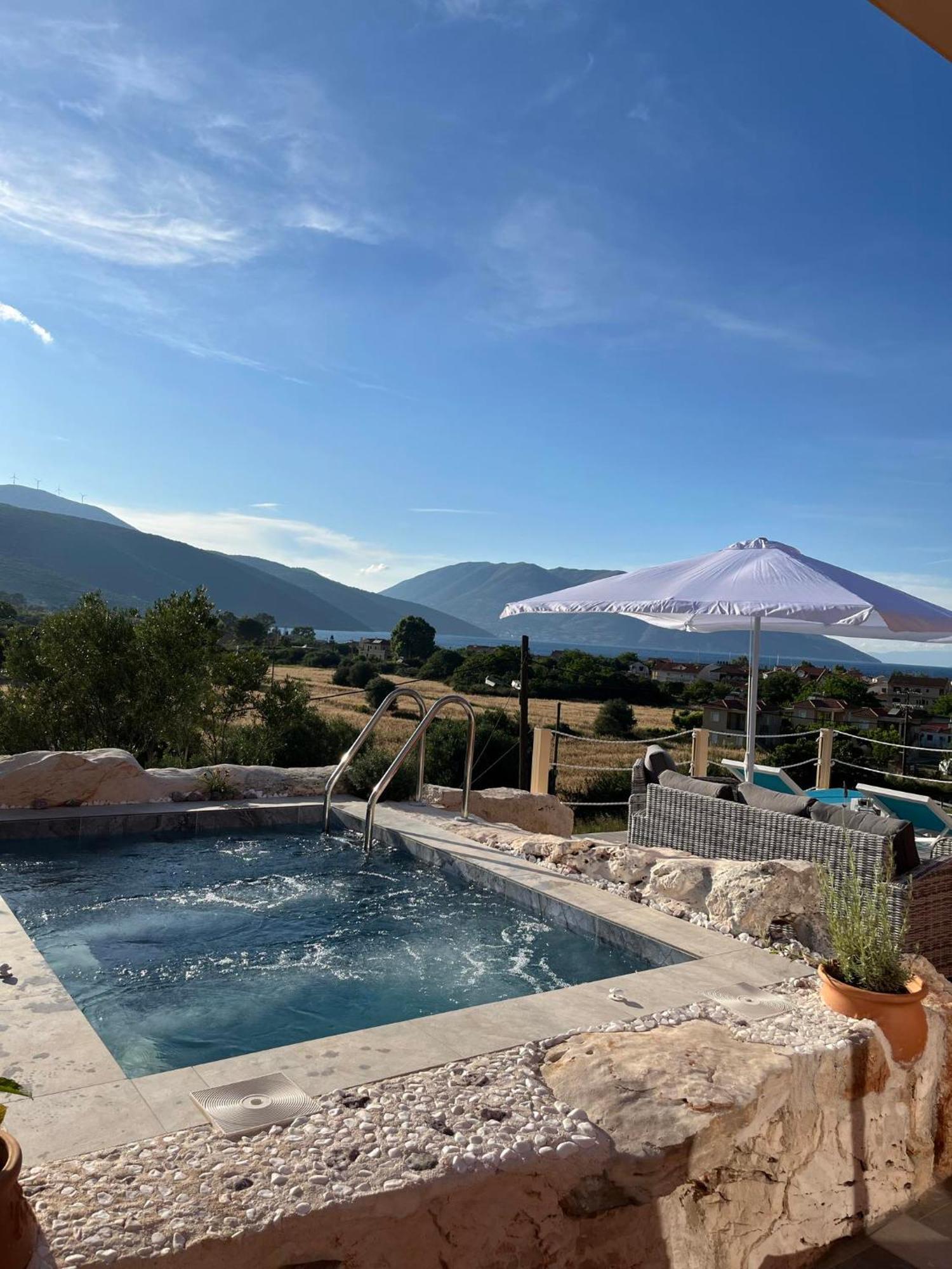 Villa Averto Sami  Buitenkant foto