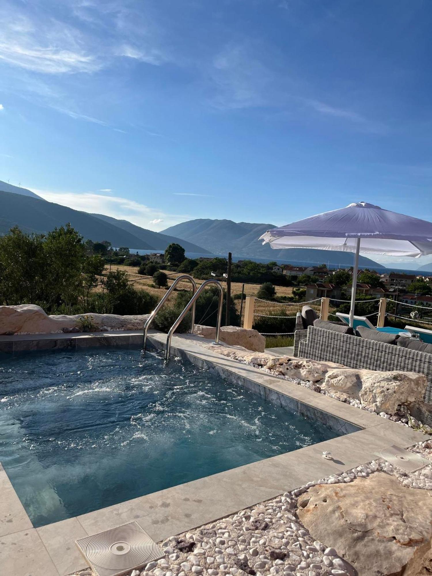 Villa Averto Sami  Buitenkant foto