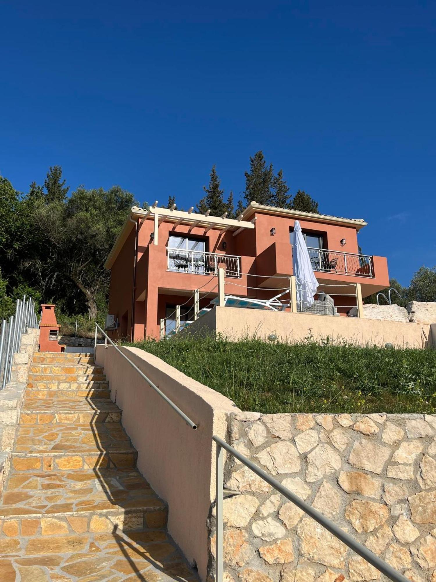 Villa Averto Sami  Buitenkant foto